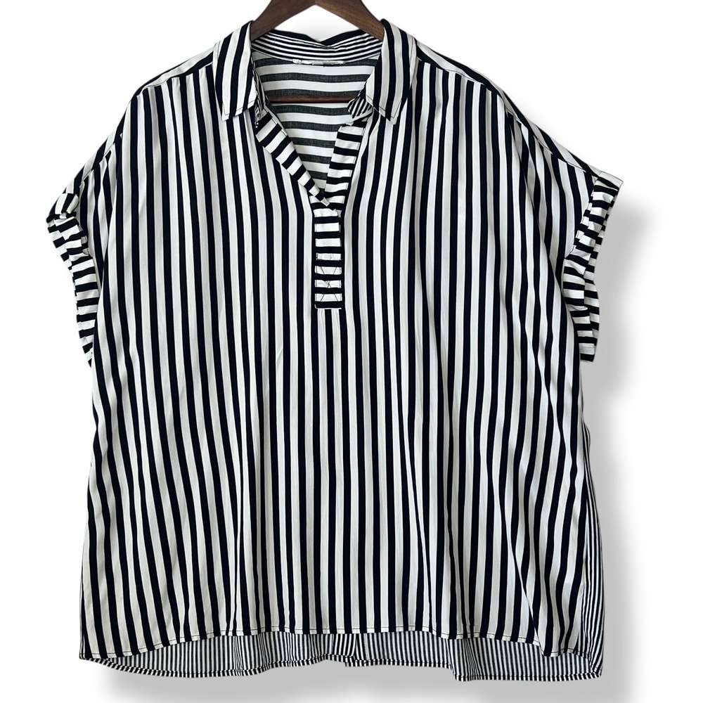 Jane + Delancey 1X‎ Blouse Black White Stripe Short Sleeve Henley Button Back